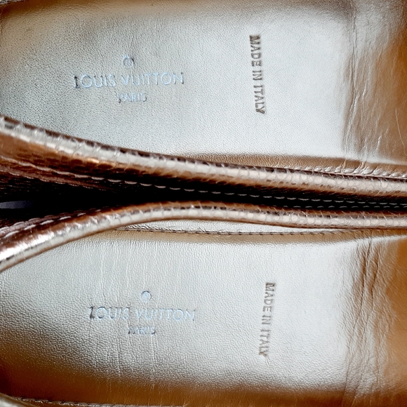 Louis Vuitton authentic NWOT gold lock loafers - Picture 6 of 9